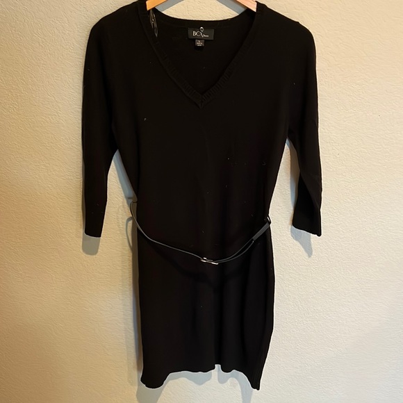 Black knitted dress with belt - Picture 1 of 2
